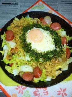 ボンゴレの塩焼きそば・目玉焼き載せ-レシピのメイン写真