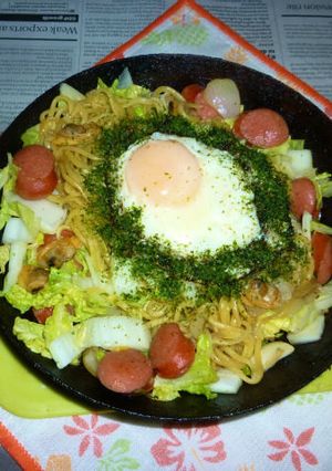 ボンゴレの塩焼きそば・目玉焼き載せ-レシピのメイン写真