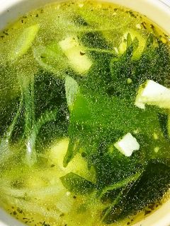ワカメ長ねぎ豆腐スープ-レシピのメイン写真