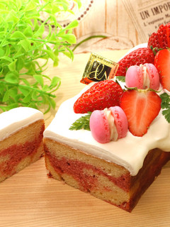 苺のマーブルパウンドケーキ-レシピのメイン写真