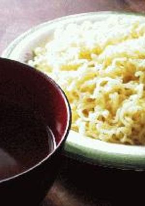 ひんやり。。インチキつけめん♪（即席ラーメンで）-レシピのメイン写真