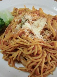 ツナ缶と焼きそば麺でナポリタン風-レシピのメイン写真