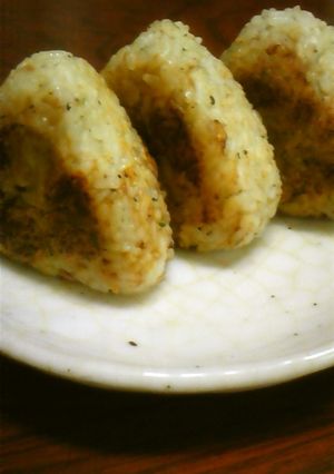 愛情焼きおにぎり♪-レシピのメイン写真