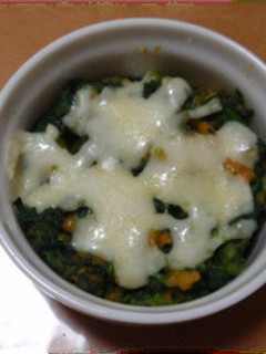 離乳食後期:ほうれん草かぼちゃグラタン-レシピのメイン写真