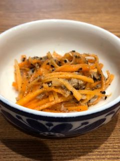 人参とツナの胡麻和え-レシピのメイン写真