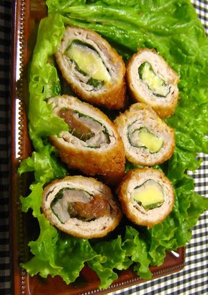 お弁当に♪薄切り肉でロールカツ-レシピのメイン写真