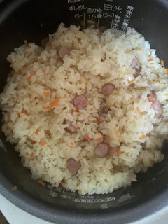 炊飯器コンソメご飯(リメイクオムライス)-レシピのメイン写真