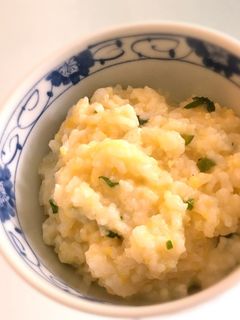 炊飯器ひとつでニラたまおじや-レシピのメイン写真