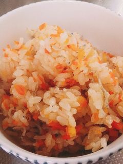 にんじんとちりめんじゃこの炊き込みご飯-レシピのメイン写真