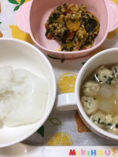 10ヶ月☆ごはん 鶏団子スープ 納豆和え-レシピのメイン写真