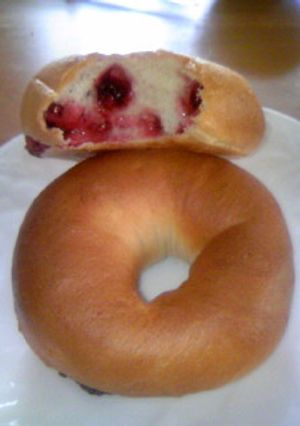 フルーツチップで作るベーグル-レシピのメイン写真