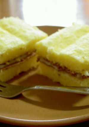 材料4つ!*ヨーグルトいっぱいケーキ*-レシピのメイン写真