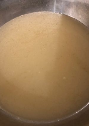 コストコ⋆鶏の丸焼きの骨で鶏ガラスープ-レシピのメイン写真