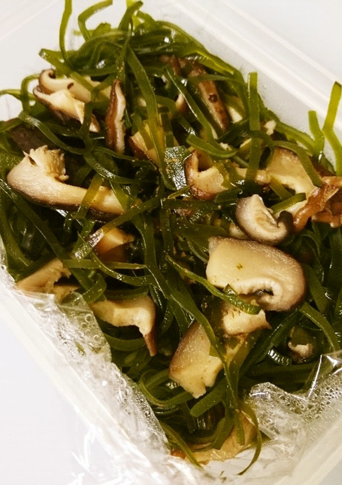 作り置き☆切り昆布と干し椎茸の煮物-レシピのメイン写真