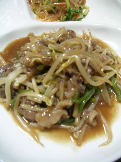 ご飯がすすむ♪牛肉ともやしの甘辛炒め-レシピのメイン写真
