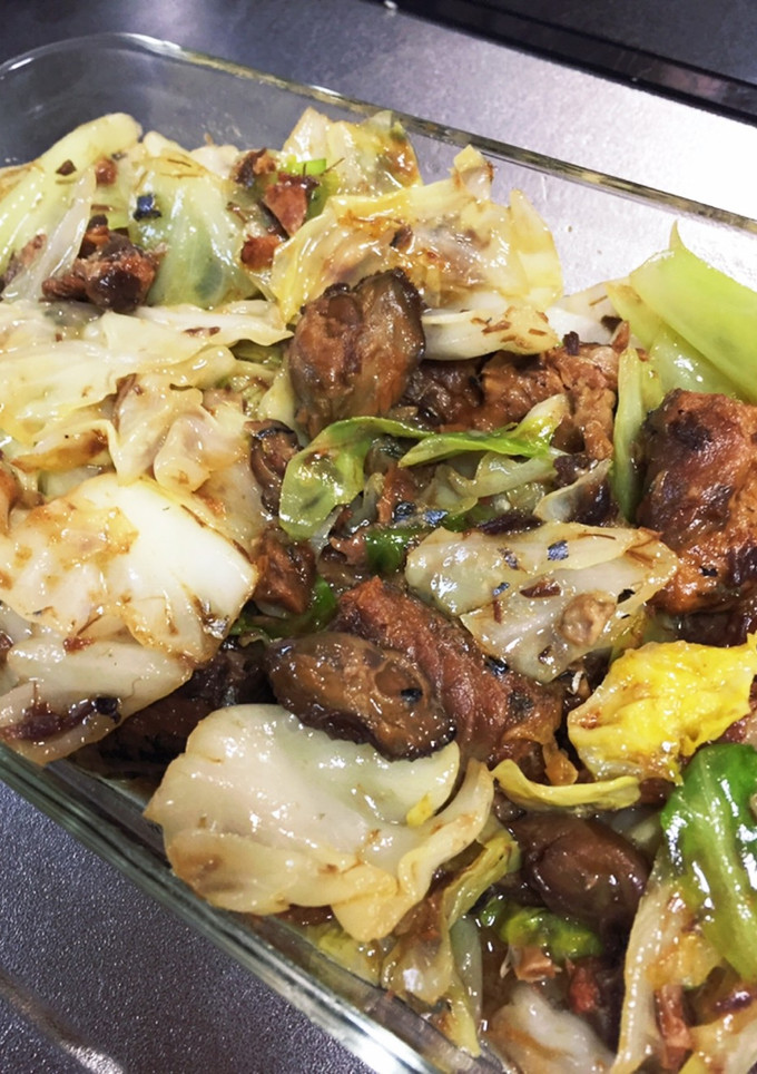 キャベツと鯖味噌缶と牡蠣缶詰の野菜炒め！-レシピのメイン写真