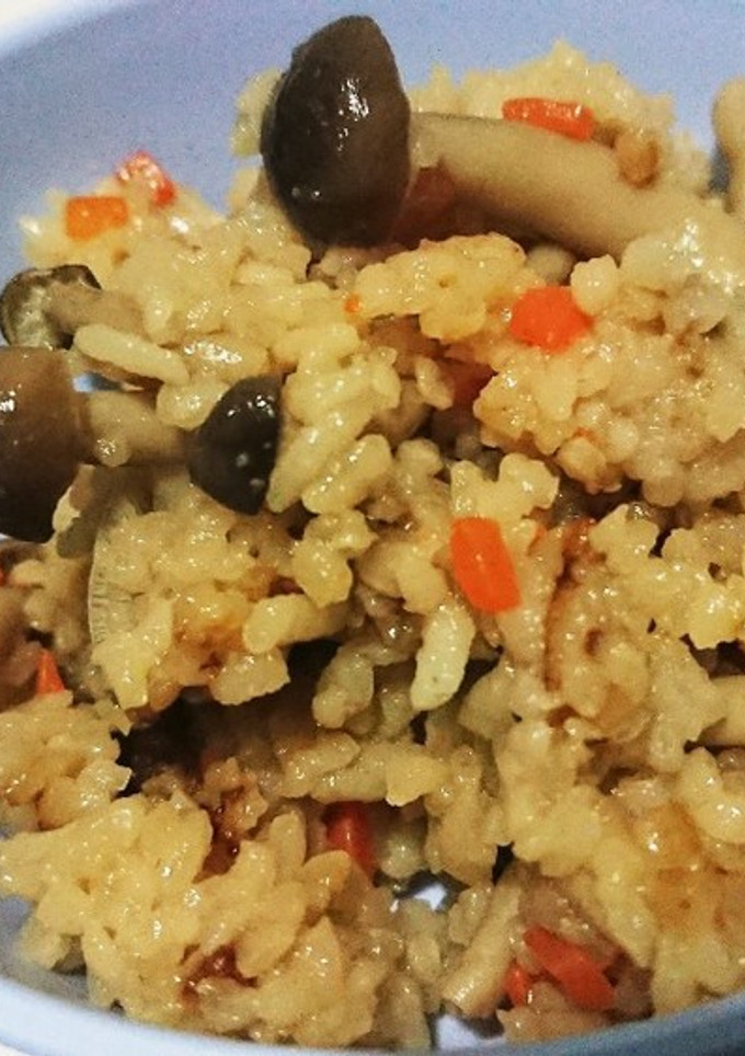 【男飯】しめじの炊き込みご飯【Wだし】-レシピのメイン写真