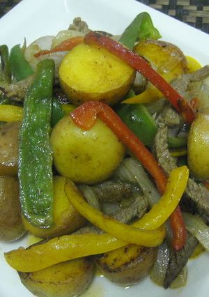 じゃがいもと牛肉のメキシカン炒め-レシピのメイン写真