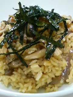 低カロリー★きのこと鶏の炊き込みご飯-レシピのメイン写真