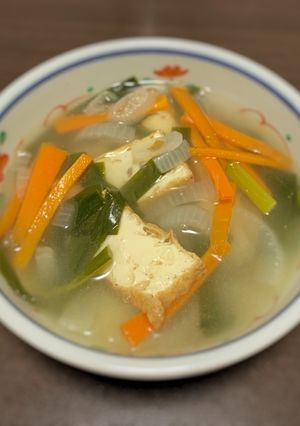 決め手は厚揚げ！入れて煮るだけスープ-レシピのメイン写真