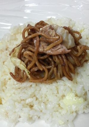 おにぎりＸ麺のコラボれーしょん♪-レシピのメイン写真