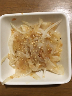 簡単!新玉ねぎのごまサラダ-レシピのメイン写真