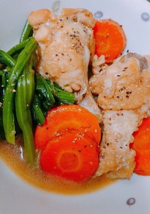 即出来♪鶏手羽と冷凍人参のごろ煮-レシピのメイン写真