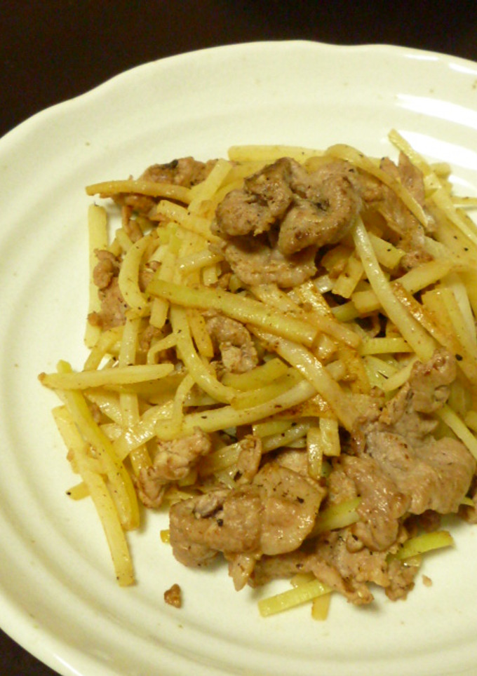 エコレシピ♪豚肉と大根の皮炒め♪-レシピのメイン写真