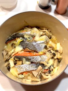 超絶簡単!鮭の味噌バター蒸し-レシピのメイン写真