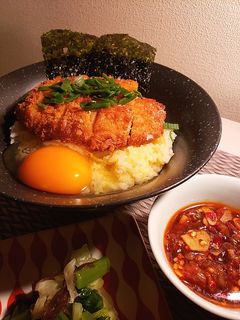 旨辛たれで食べるTKGカツ丼-レシピのメイン写真