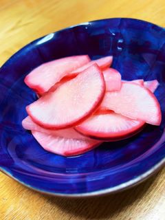 赤い皮の大根を見つけたら☆甘酢漬け-レシピのメイン写真