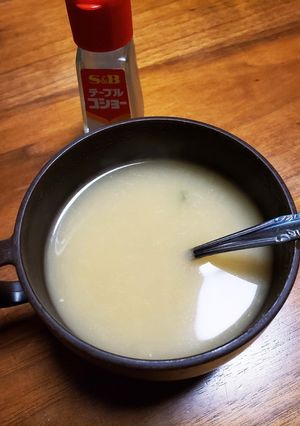 お味噌汁に胡椒で温活-レシピのメイン写真