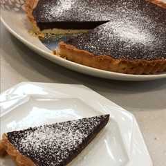 รูปของ さくさくクッキータルトのガトーショコラ☆
