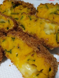 チーズ入りかぼちゃコロッケ-レシピのメイン写真