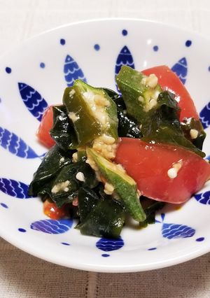 ☆オクラ・わかめ・トマト♪醤油麹和え☆-レシピのメイン写真