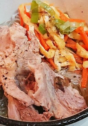 塩チャーシューの彩り辛味麺-レシピのメイン写真