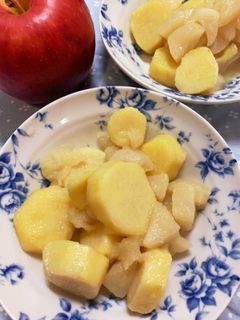 りんごとサツマイモ-レシピのメイン写真
