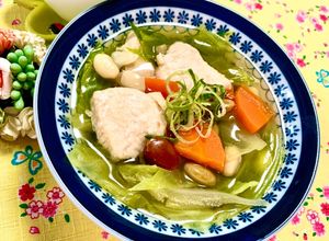 疲労回復！鶏胸肉と大豆と野菜の和風スープ-レシピのメイン写真