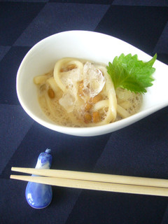 氷納豆うどん-レシピのメイン写真