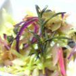 キャベツと赤玉ねぎの香草アンチョビソテー