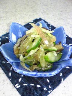 昆布茶で簡単♪揉んだら浅漬け-レシピのメイン写真