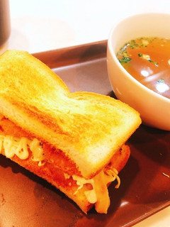 わたしのグラコロ風ホットサンド-レシピのメイン写真