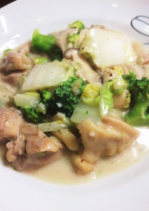 鶏もも肉と白菜のチーズクリーム煮♪-レシピのメイン写真