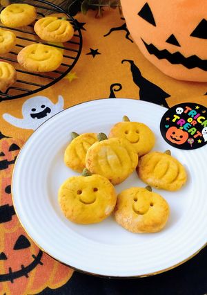 ハロウィンに♪かぼちゃのソフトクッキー。-レシピのメイン写真