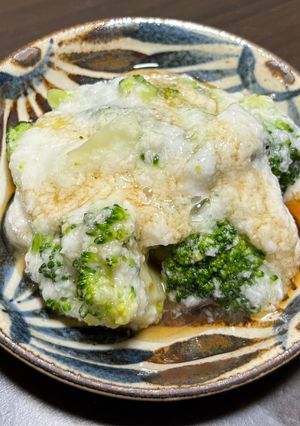 ブロッコリーの山かけサラダ-レシピのメイン写真