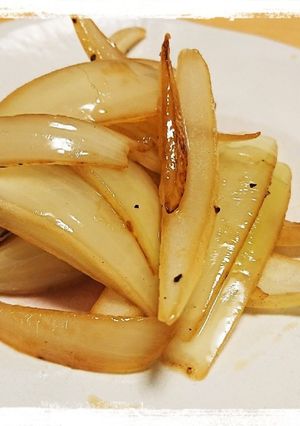 付け合わせに☆焼き玉ねぎのマリネ-レシピのメイン写真