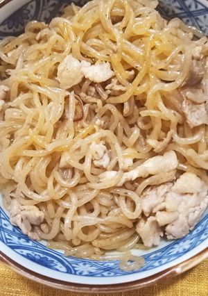 豚肉と白滝の簡単炒め-レシピのメイン写真
