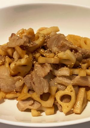 レンコンと豚バラのお手軽炒め-レシピのメイン写真