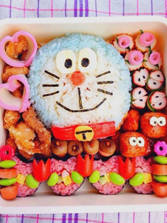 ご飯でドラえもん(*´꒳`*)-レシピのメイン写真