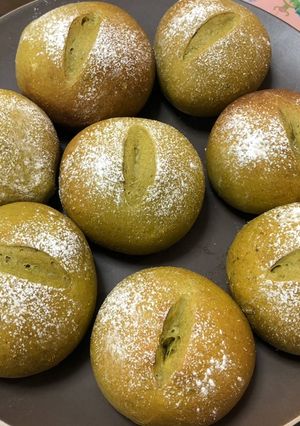 野菜嫌いな子に!ほうれん草パン-レシピのメイン写真